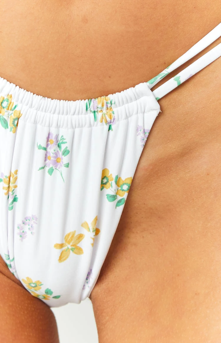 9.0 Swim Sumba White Floral Print Bikini Bottoms - Image 5