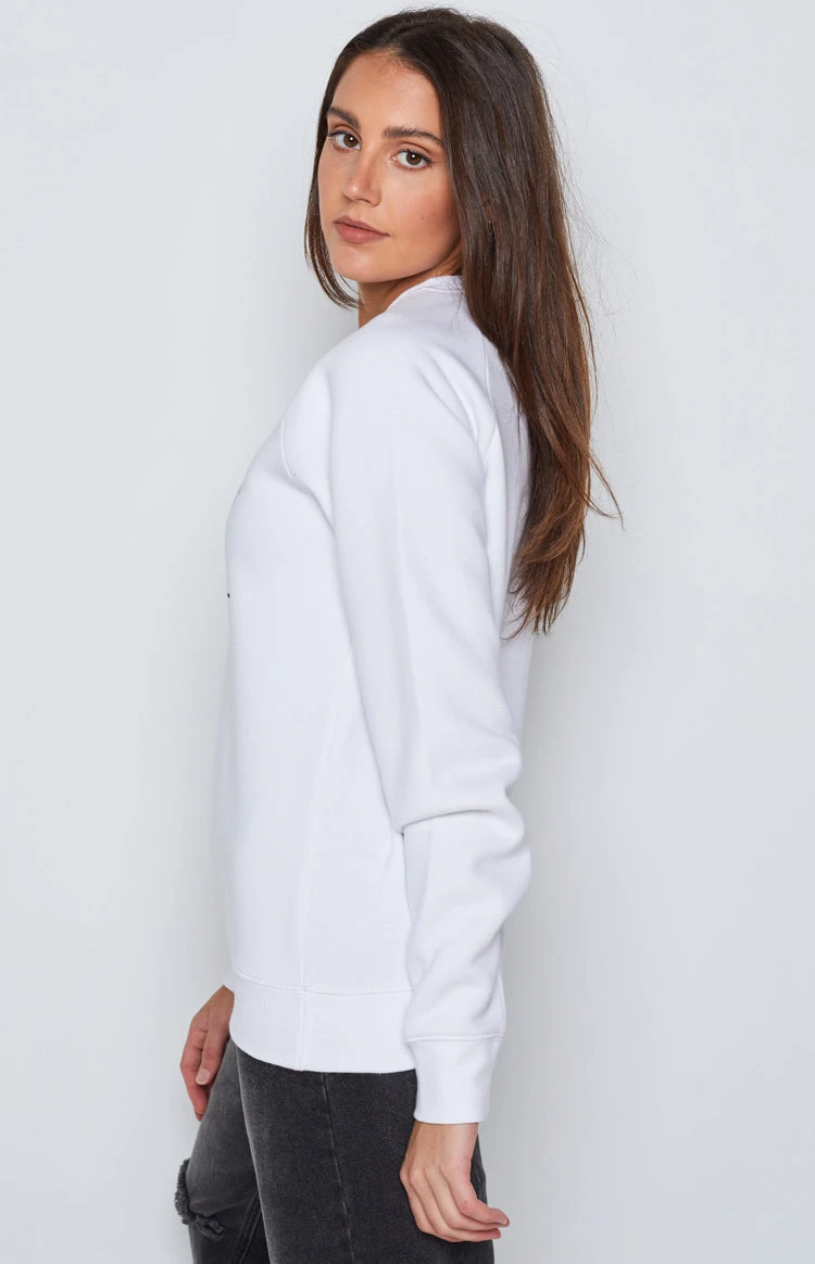 BB Run Club White Sweater - Image 5