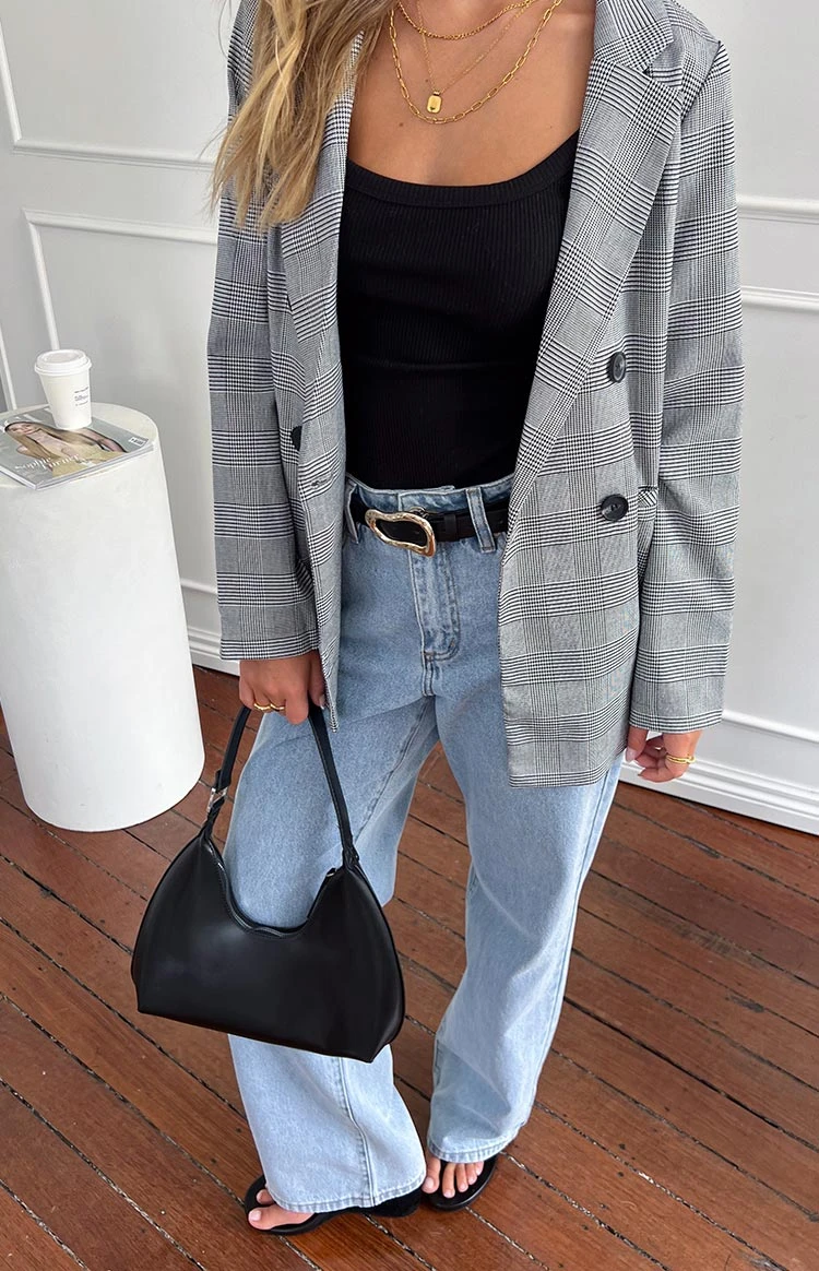 Calliope Light Wash Mid Rise Slouchy Jeans - Image 11