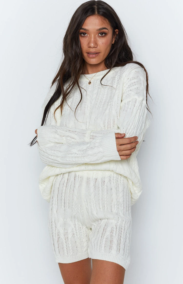 Beginning Boutique Capri Dream Shorts Cream - Image 4