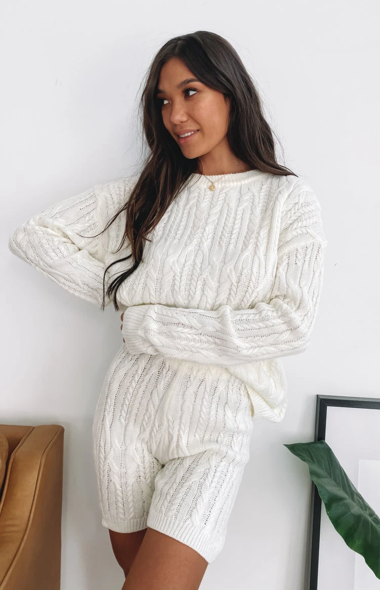 Beginning Boutique Capri Dream Shorts Cream - Image 9