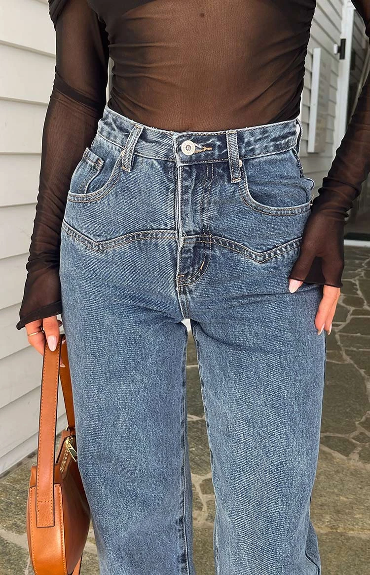 Catch Up Mid Wash Straight Leg Denim Jeans - Image 10