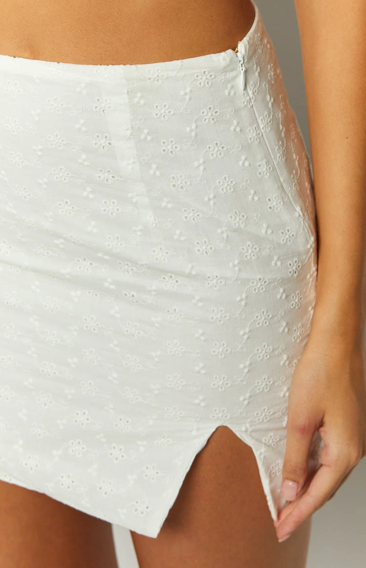 Dallas White Mini Skirt - Image 7
