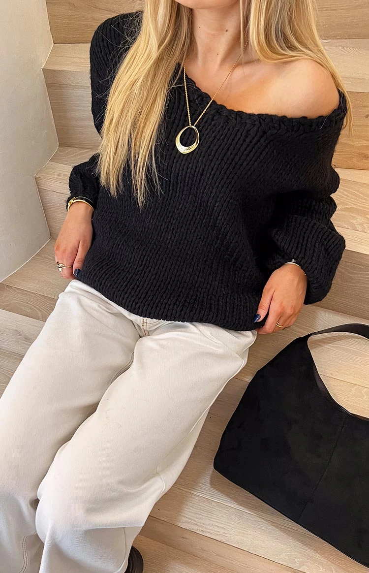 Delvey Black Chunky Knit Sweater - Image 19