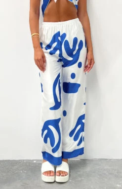 Beginning Boutique Dylan Blue Print Pants