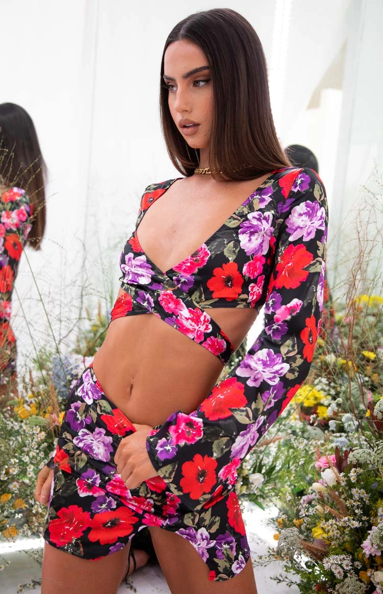 Farafra Red Front Wrap Top - Image 3