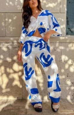 Beginning Boutique Karren Blue Print Pants