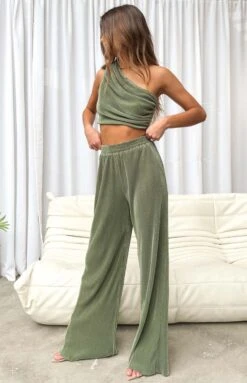 Beginning Boutique Lailah Khaki Pants