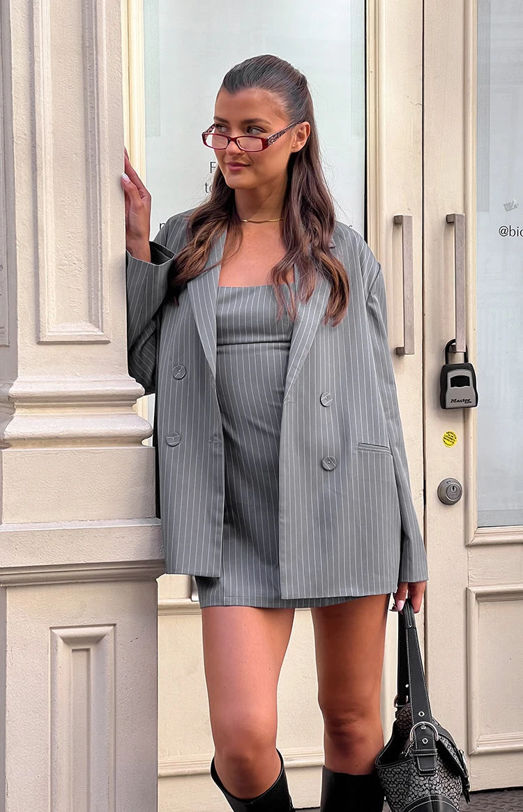 Louis Grey Striped Oversized Blazer - Image 12