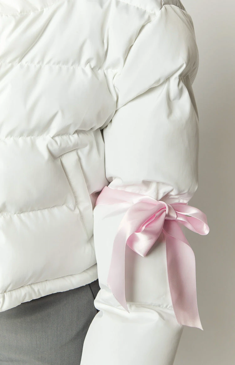 Polar White Bow Puffer Jacket - Image 7