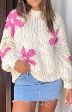 Ryver Cream Flower Knit Sweater